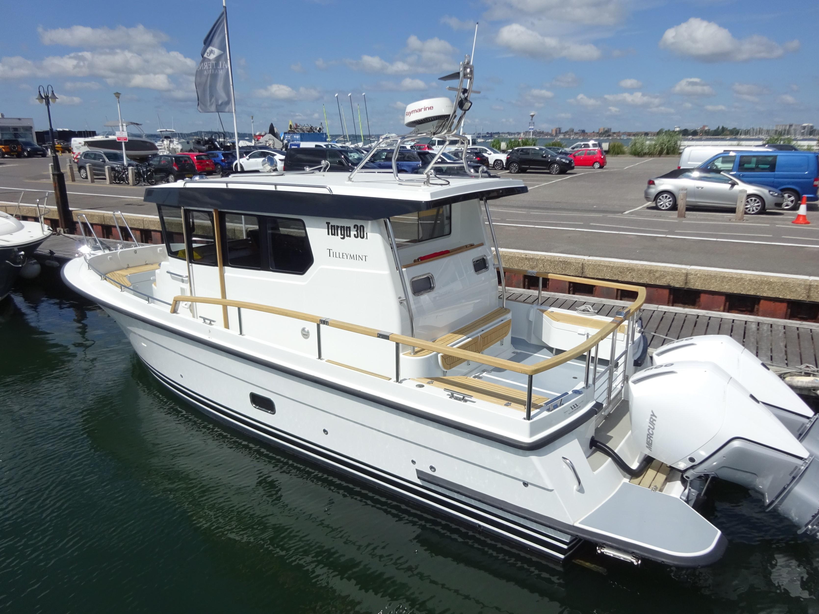 2023 Botnia TARGA 30.1