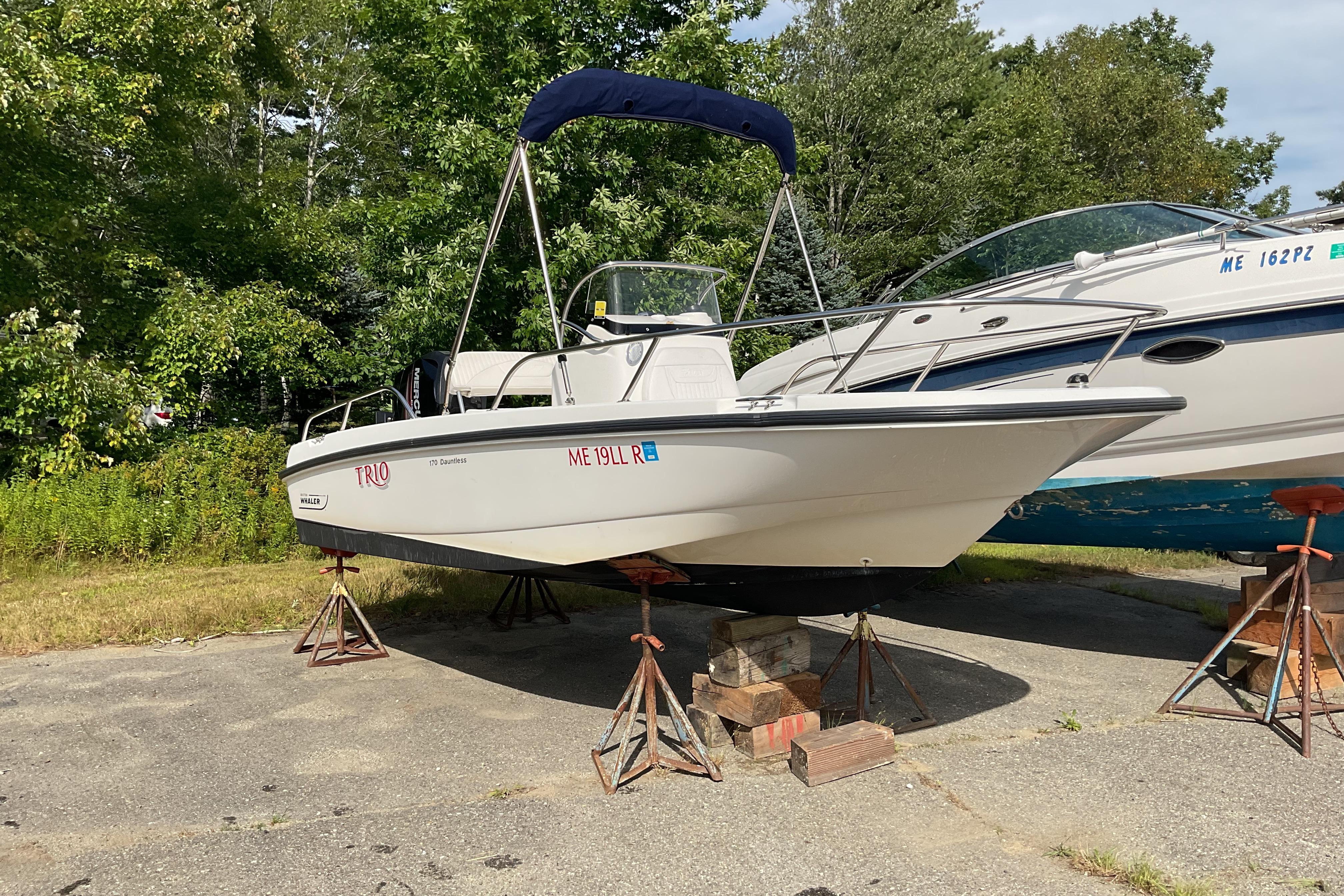 2014 Boston Whaler 170 Dauntless
