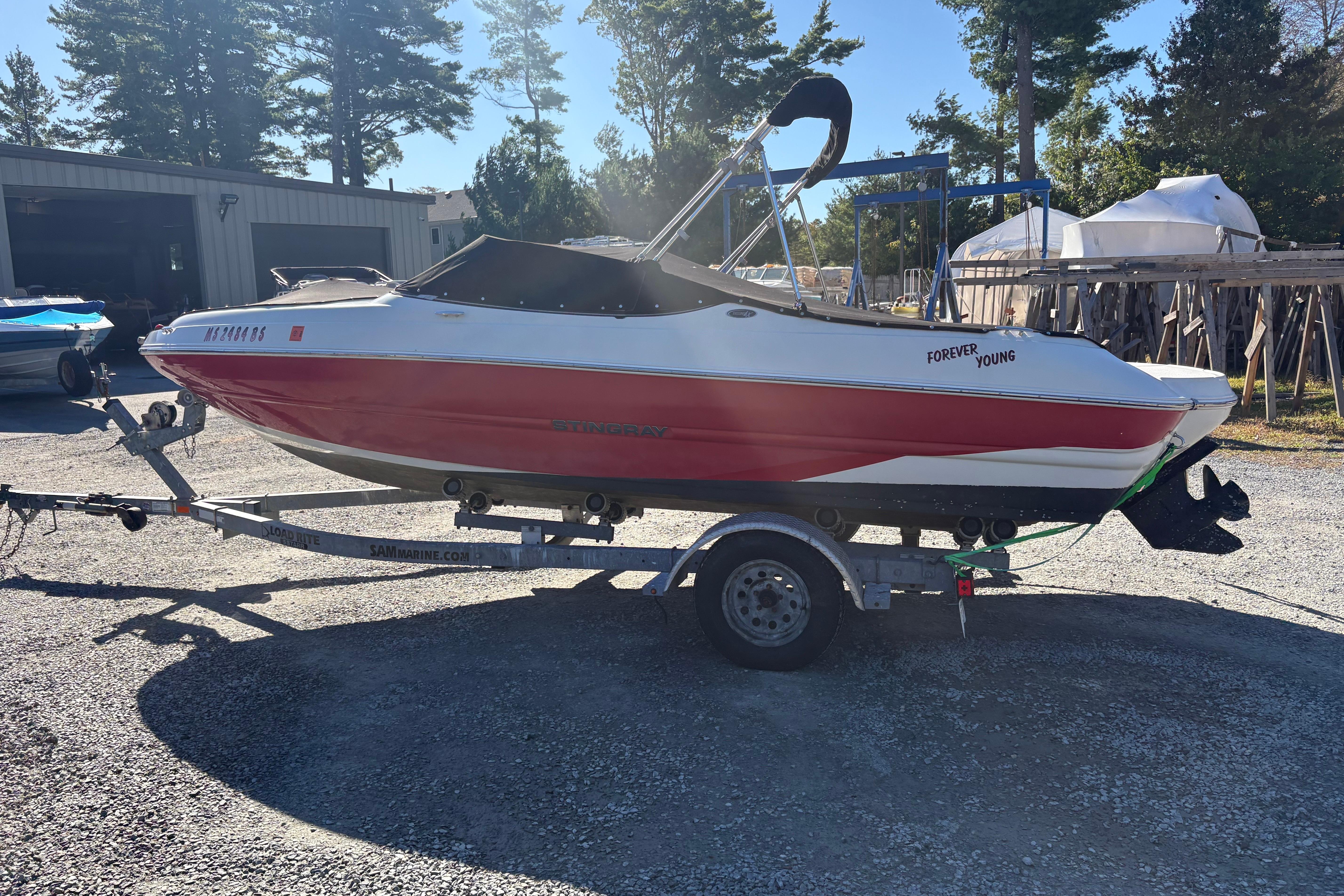 2014 Stingray 198 LX
