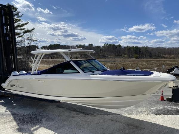 Boston Whaler 320 Vantage boats for sale - boats.com