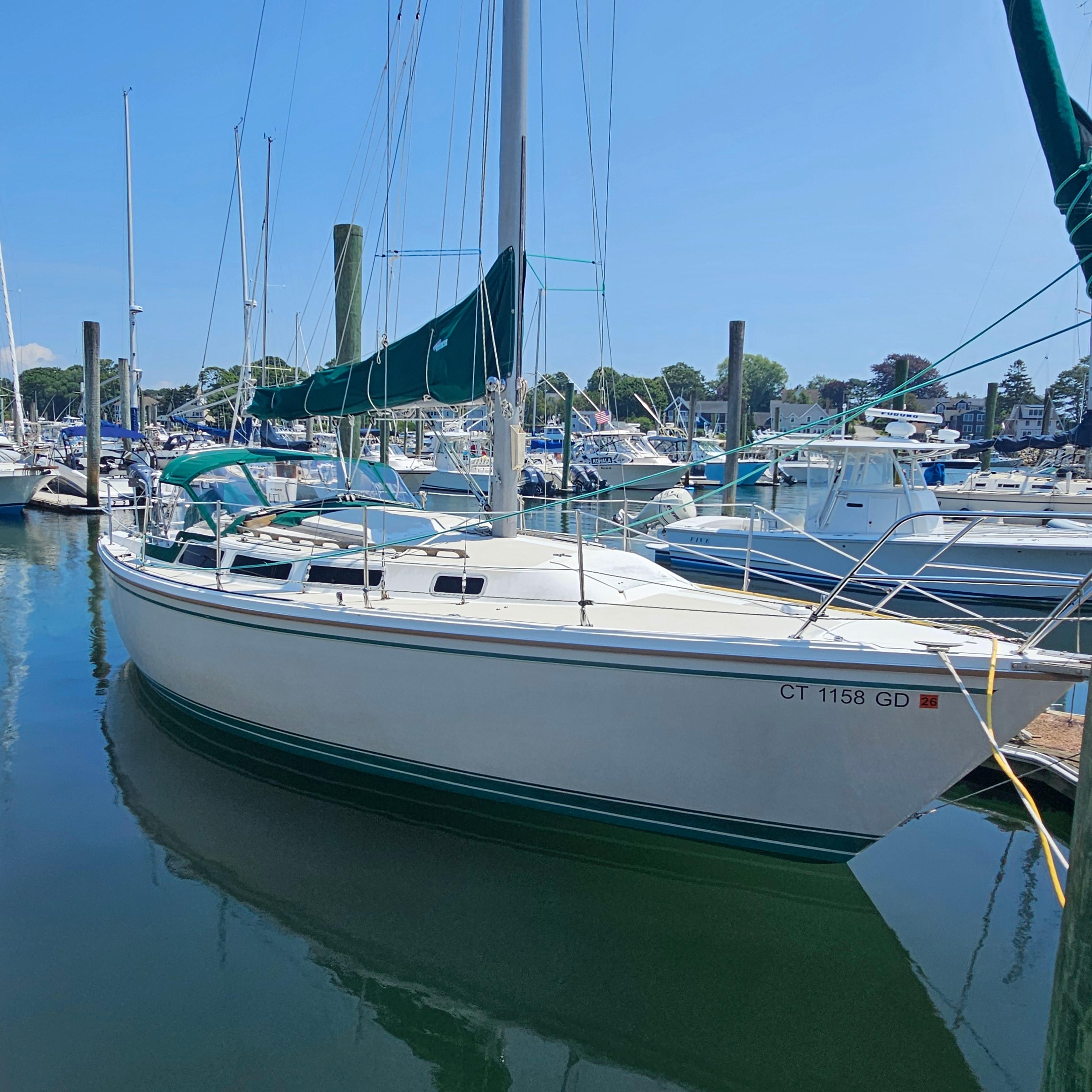 1983 Catalina 30 Tall Rig