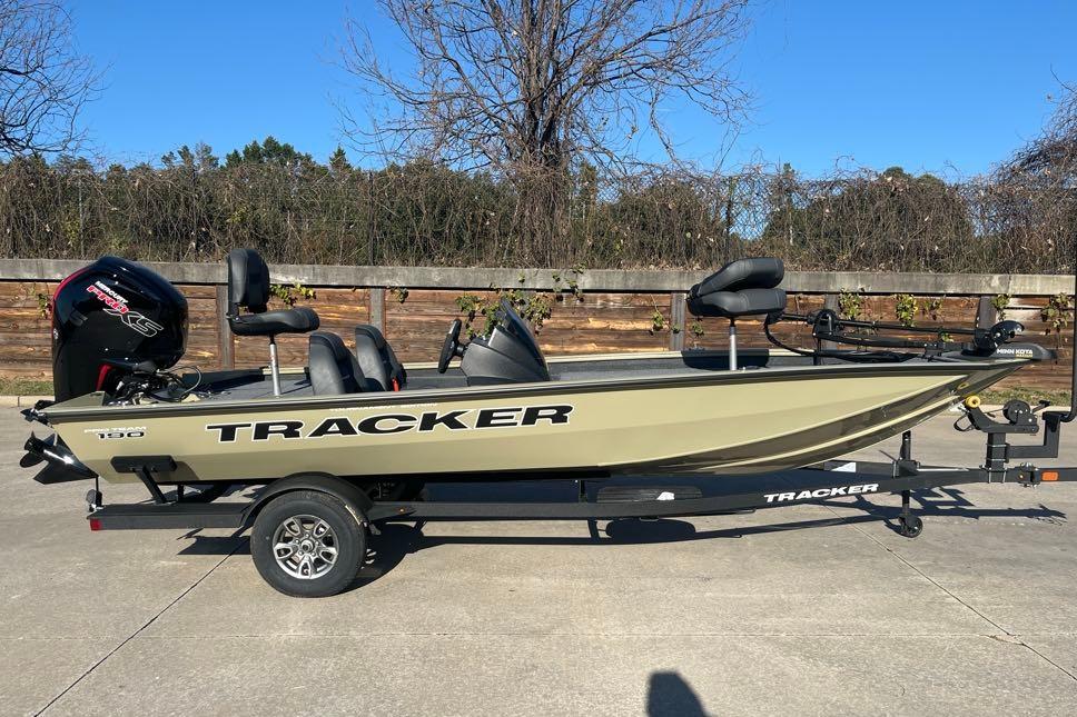 2026 Tracker Pro Team 190