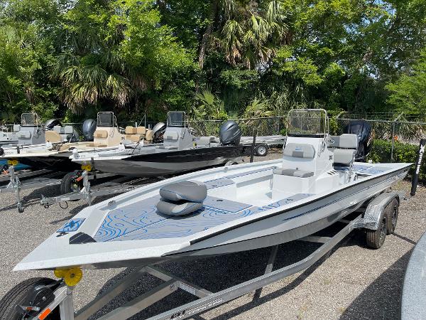 Xpress H24B boats for sale - boats.com