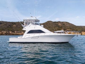 2004 Cabo 48 Flybridge