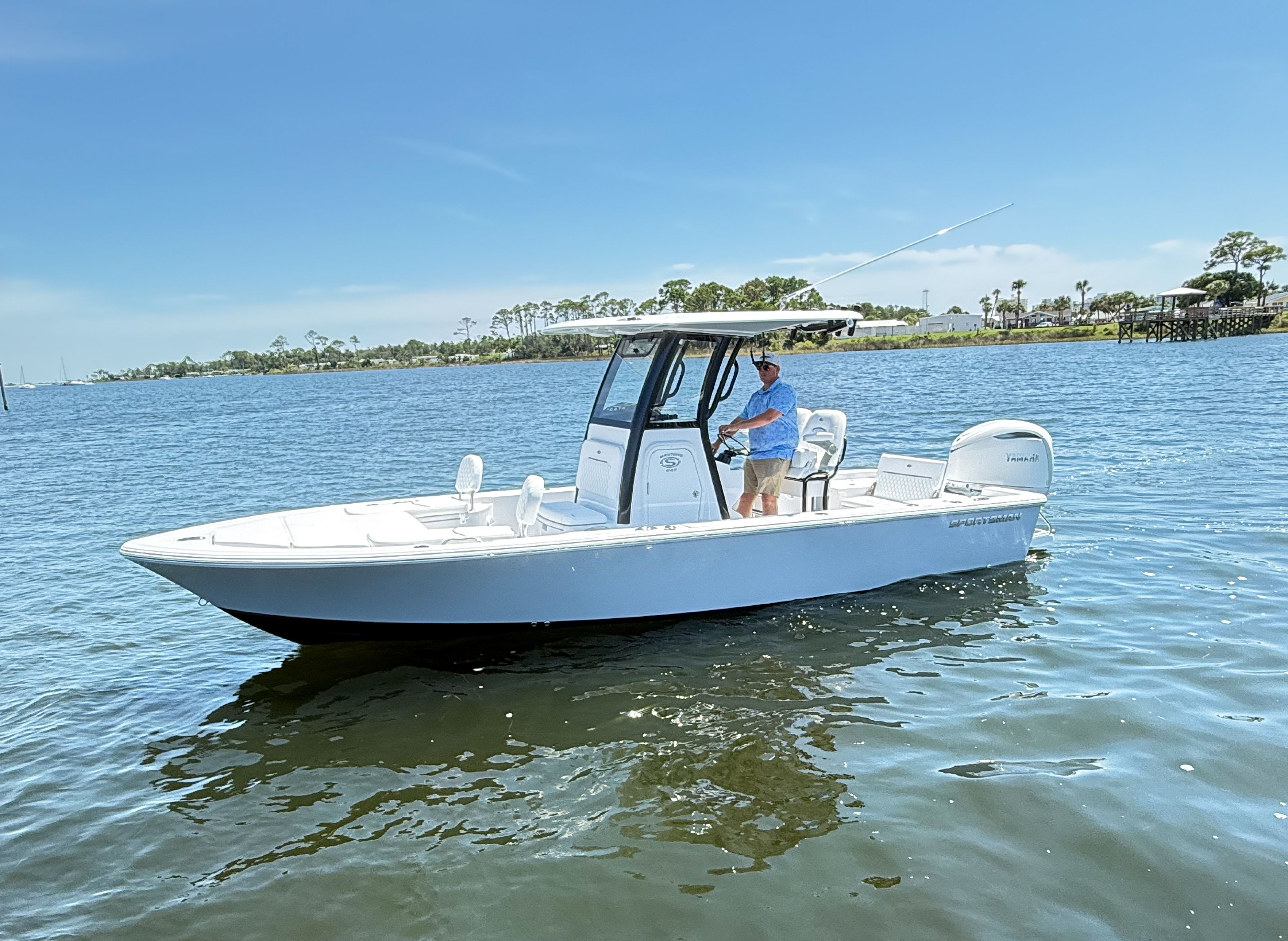 2026 Sportsman Masters 247 Bay Boat