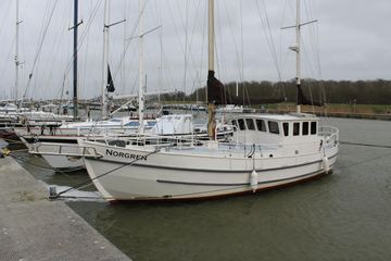 1985 Colin Archer 42