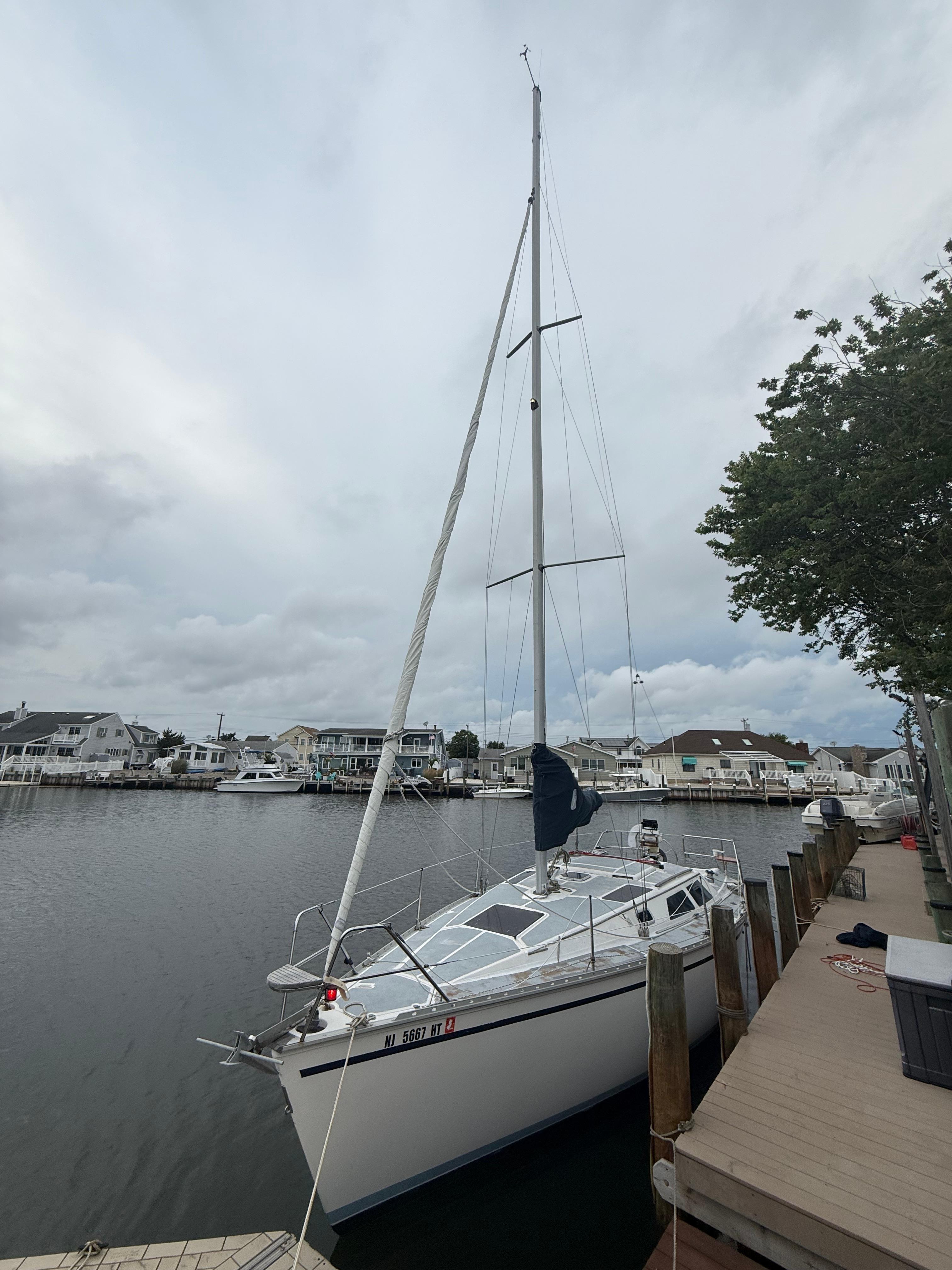 1989 Hunter Sail