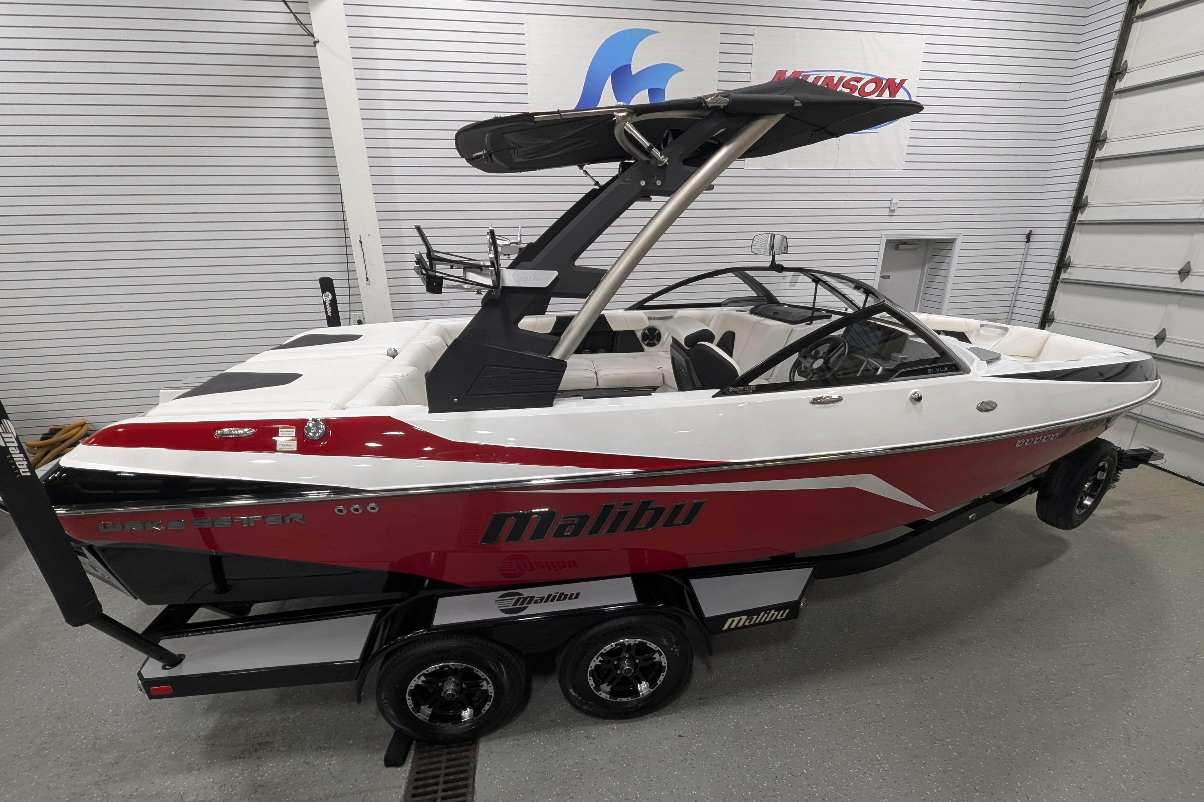 2019 Malibu Wakesetter 21 VLX