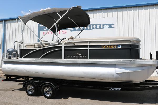 Bennington S21 boats for sale - boats.com