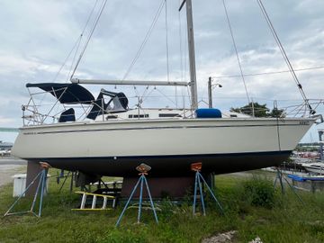 1986 Pearson 33-2