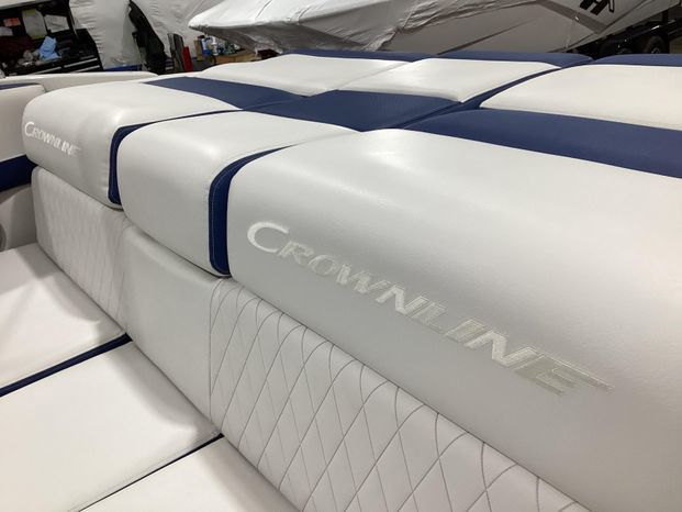 2024 Crownline SS 220