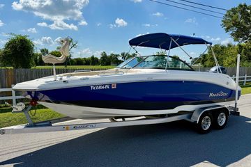 2018 NauticStar 223 DC