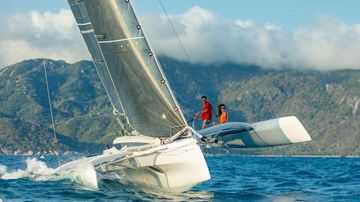 2025 Corsair 880