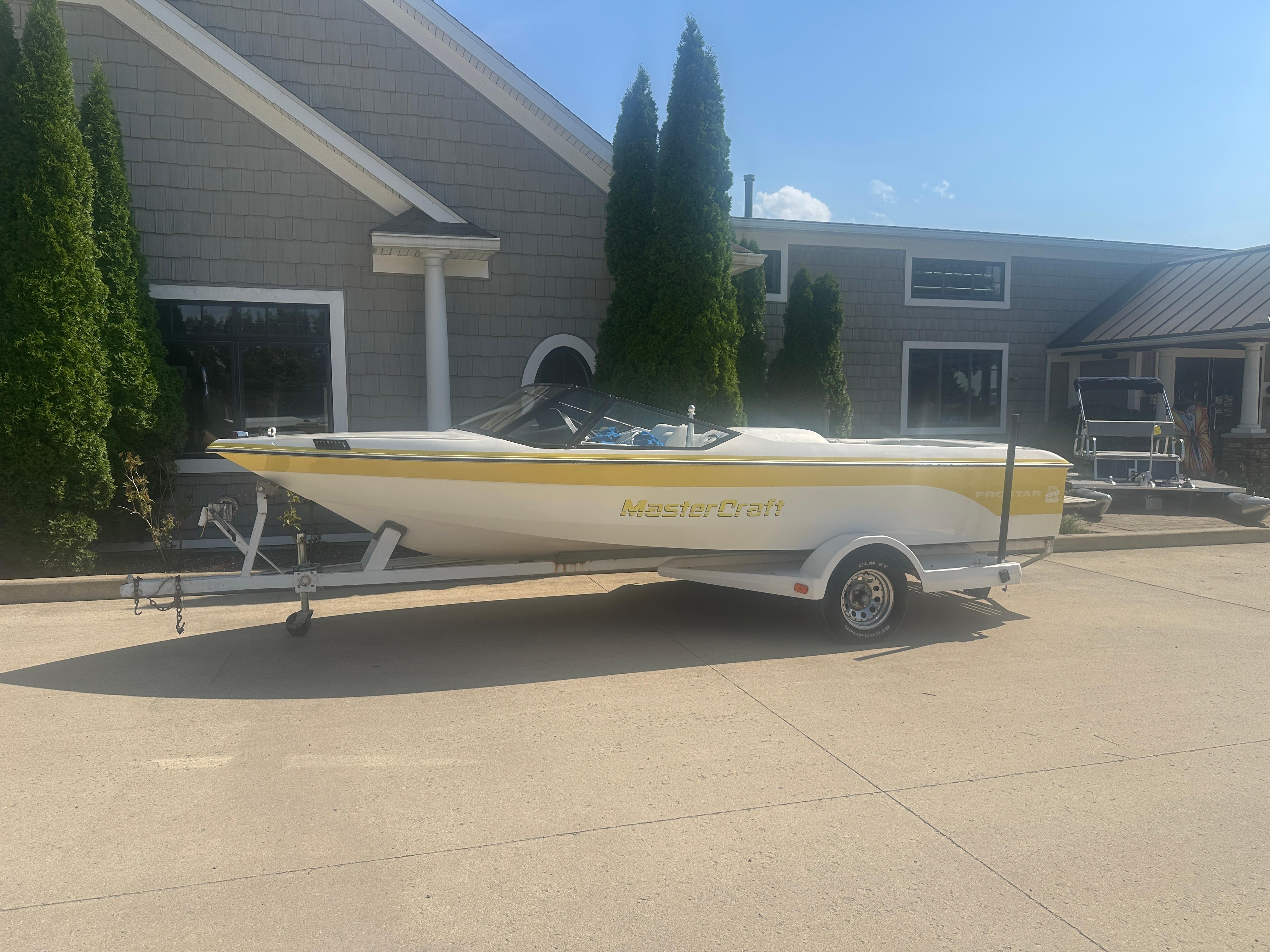 1990 MasterCraft Prostar190