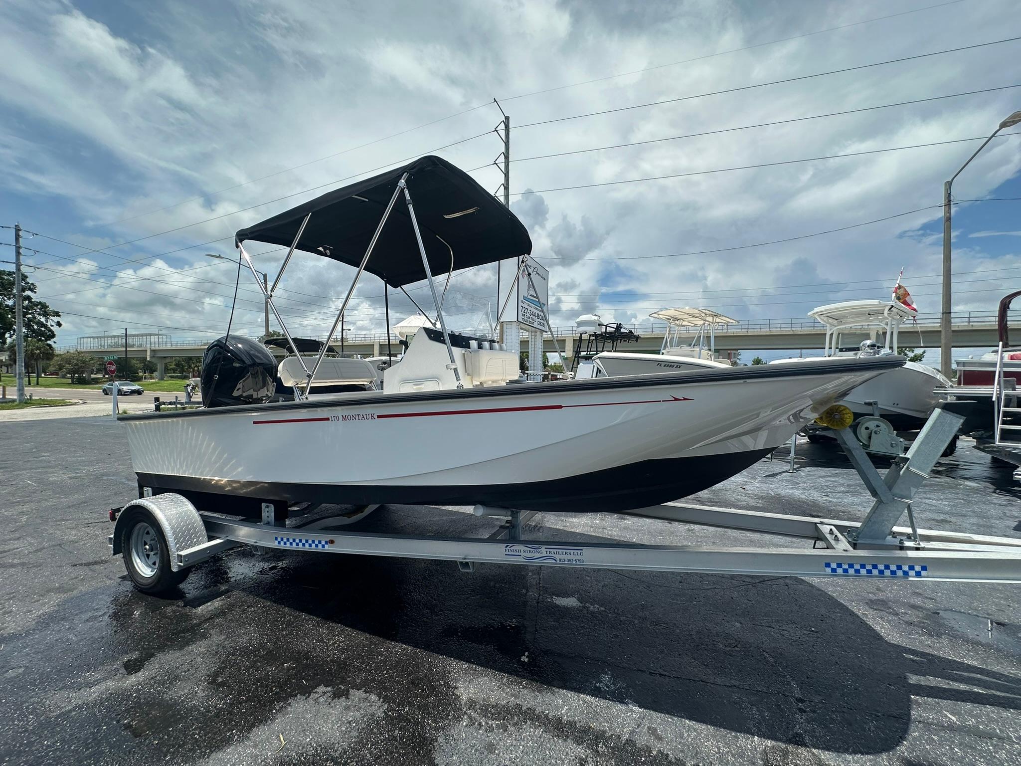 2022 Boston Whaler 170 Montauk