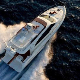 2011 Ferretti Yachts Ferretti 530