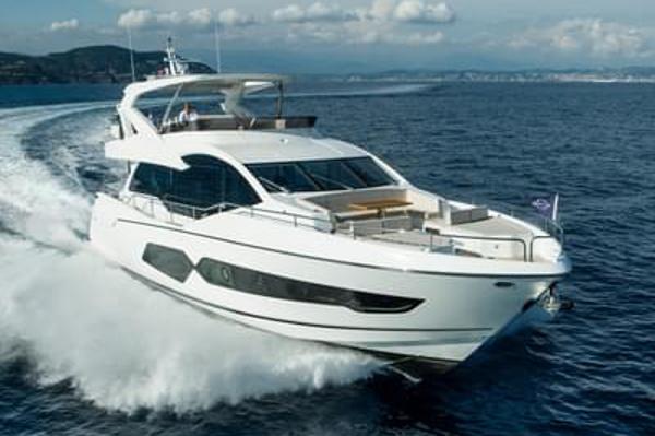 2025 Sunseeker 76 Yacht