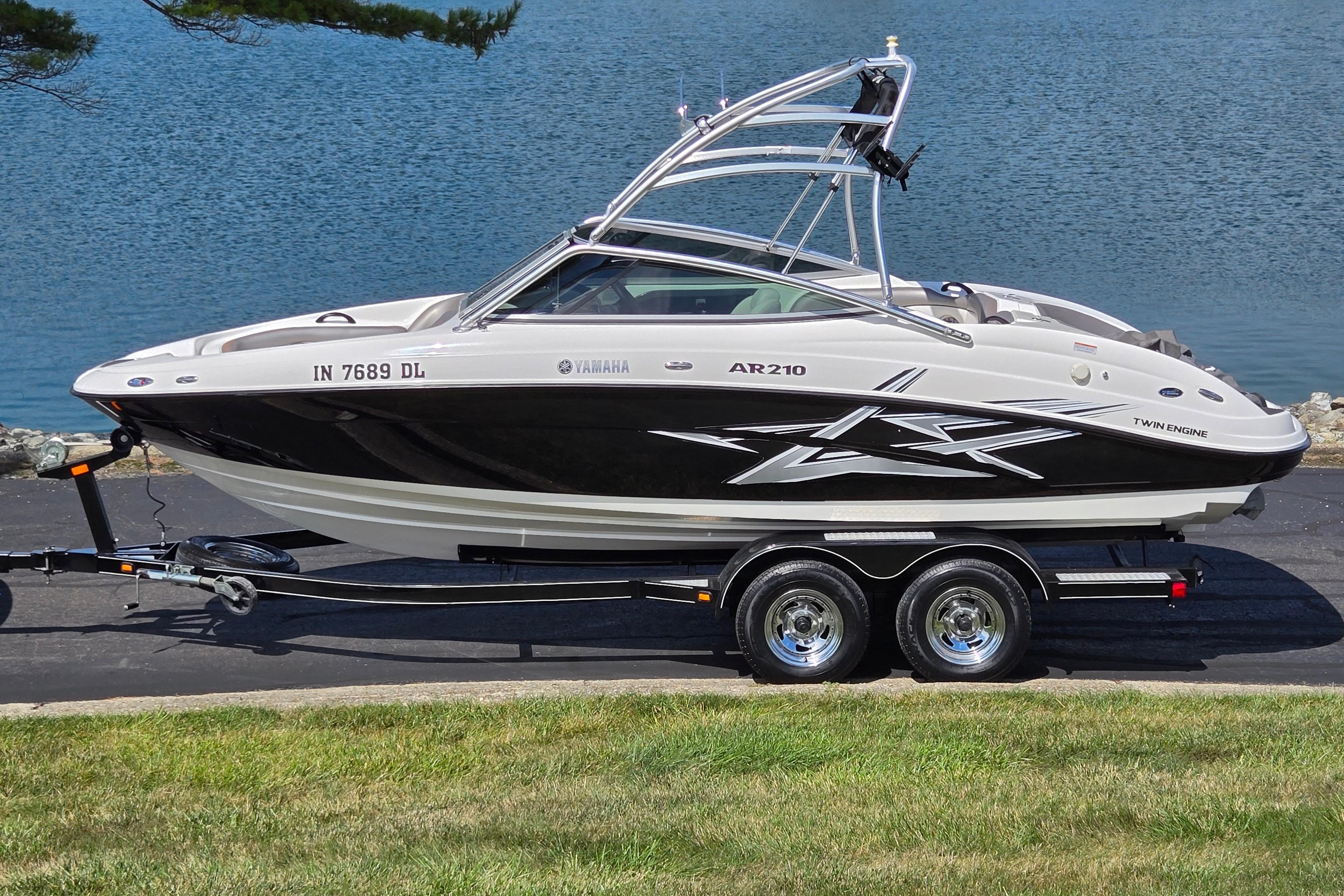 2011 Yamaha Boats AR210