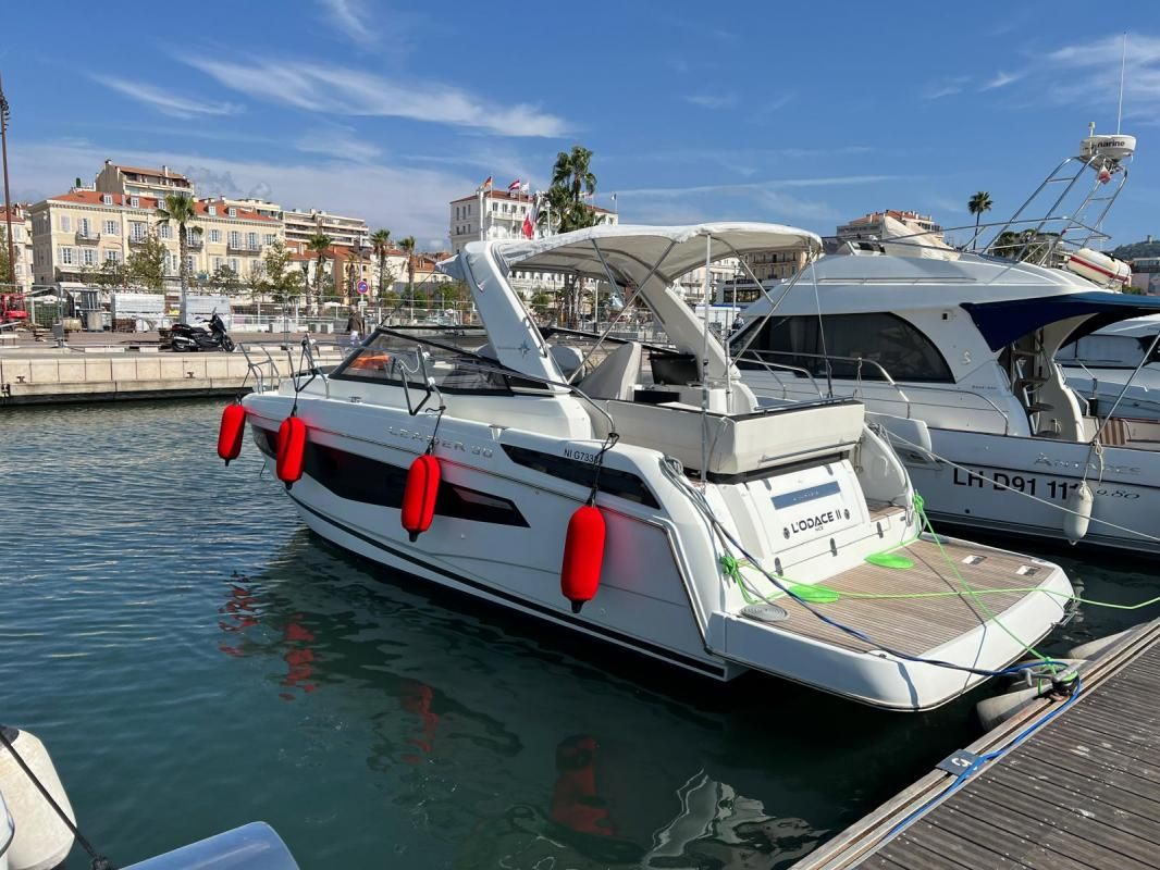 2020 Jeanneau Leader 30