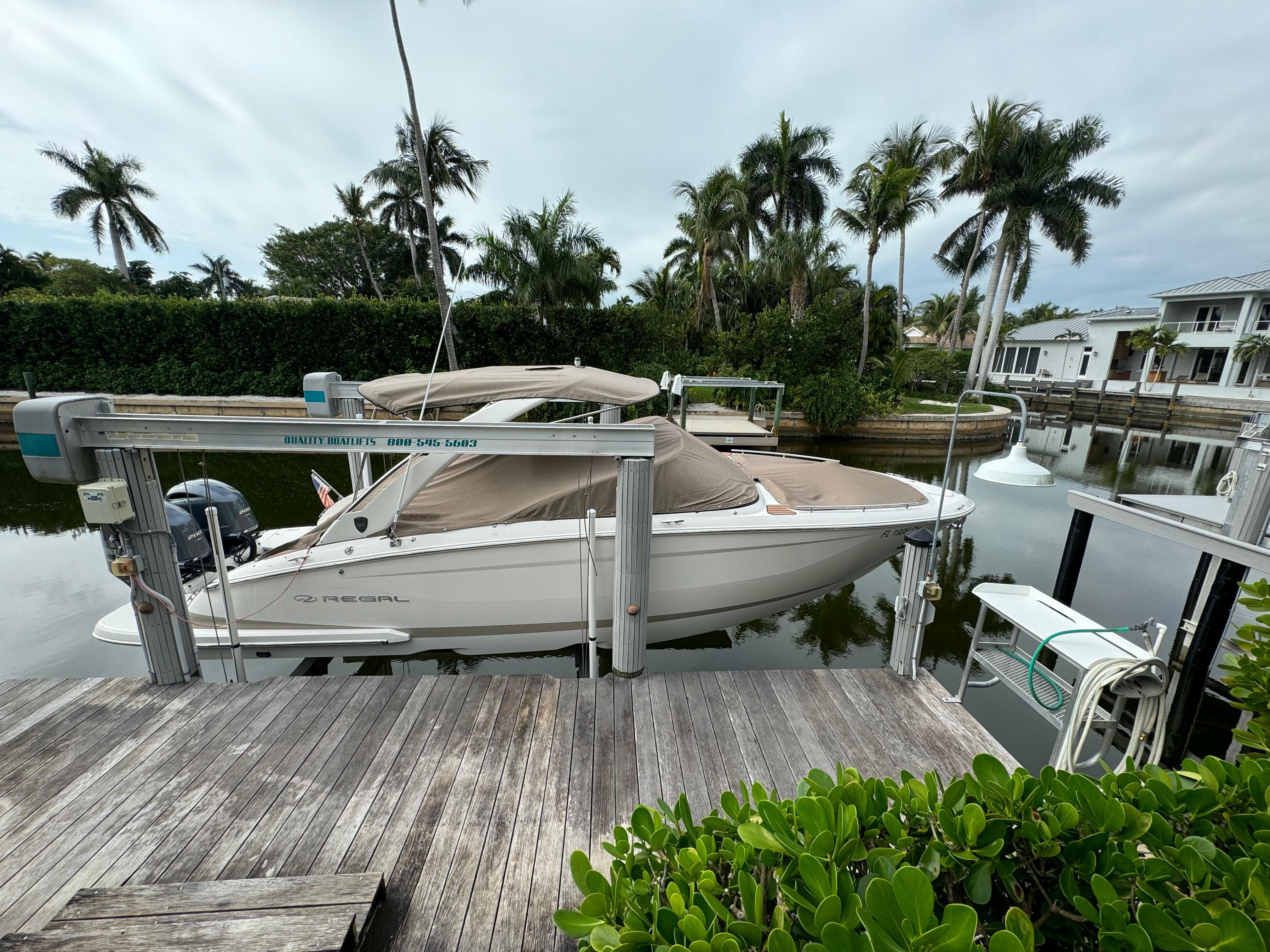 2017 Regal 29 OBX