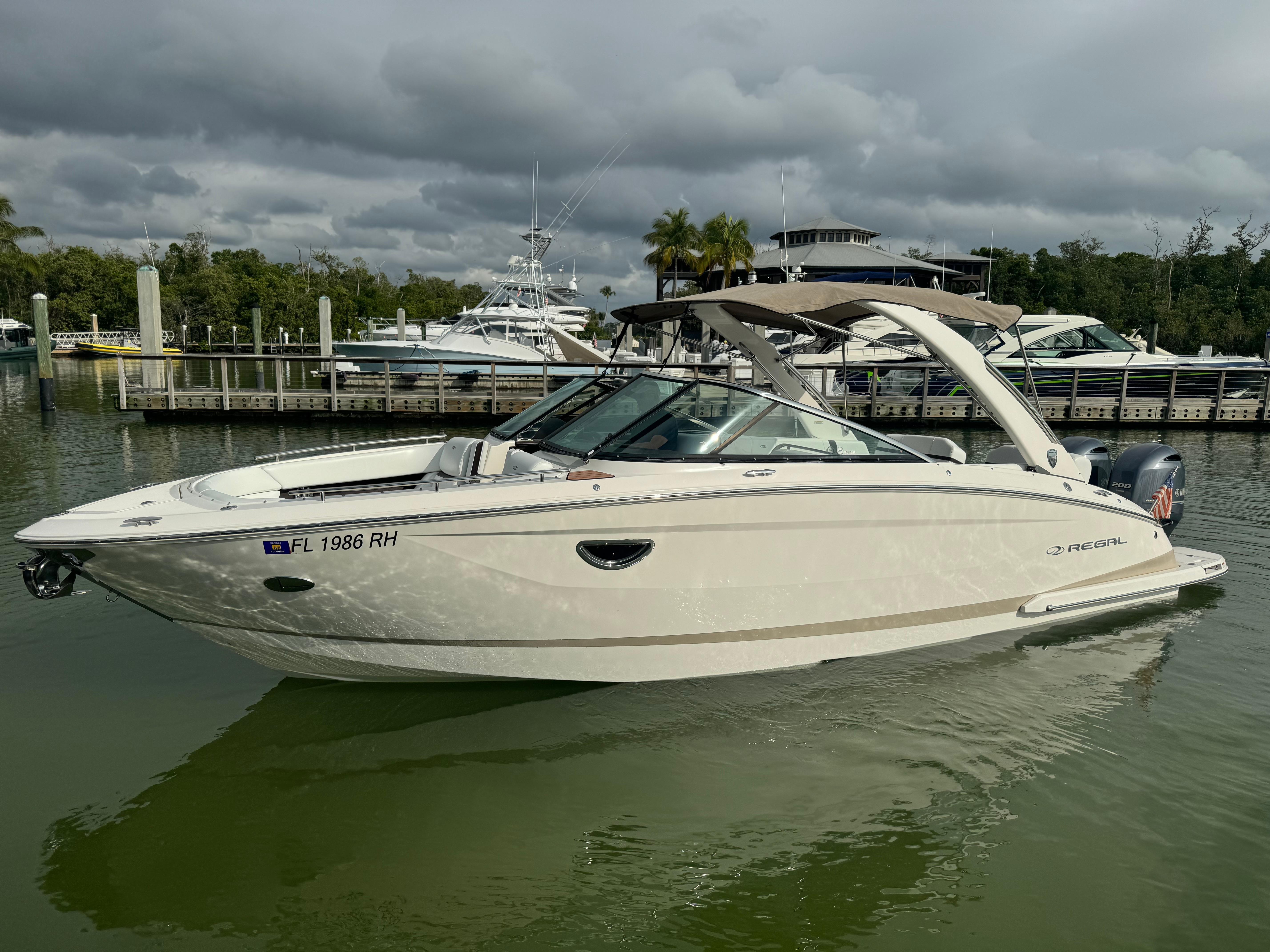 2017 Regal 29 OBX
