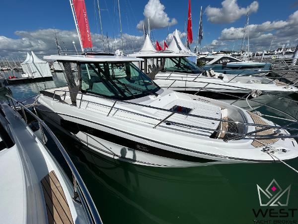 Jeanneau CAP CAMARAT 10.5 WA SERIE 2 JEANNEAU CAP CAMARAT 10.5 WA S.2
