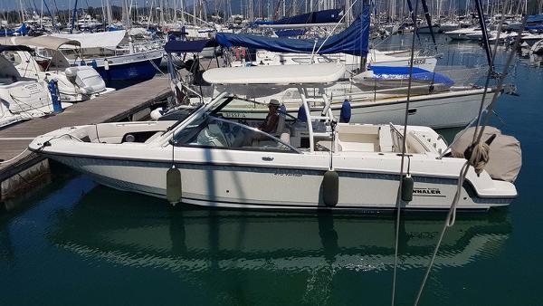 2015 Boston Whaler 270 Vantage