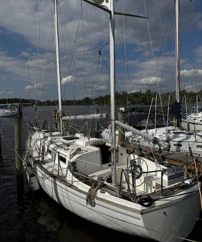 1978 Pearson 365 Ketch
