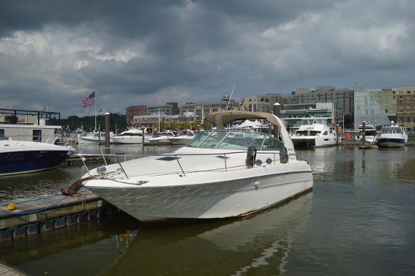 1998 Sea Ray 310 Sundancer