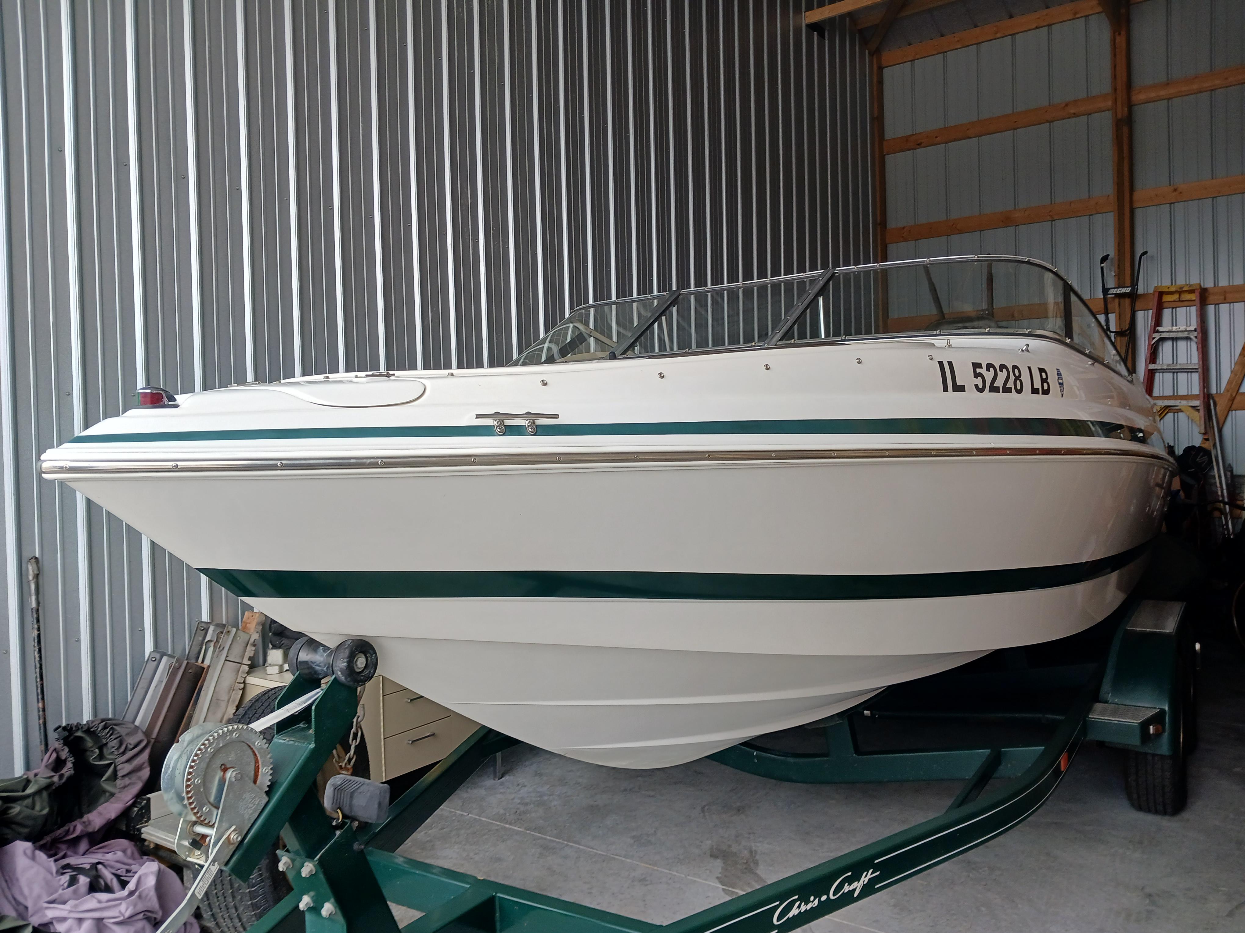 Chris-Craft 200