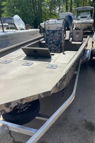 2024 Thor 1900 Lake Hammer CenterConsole