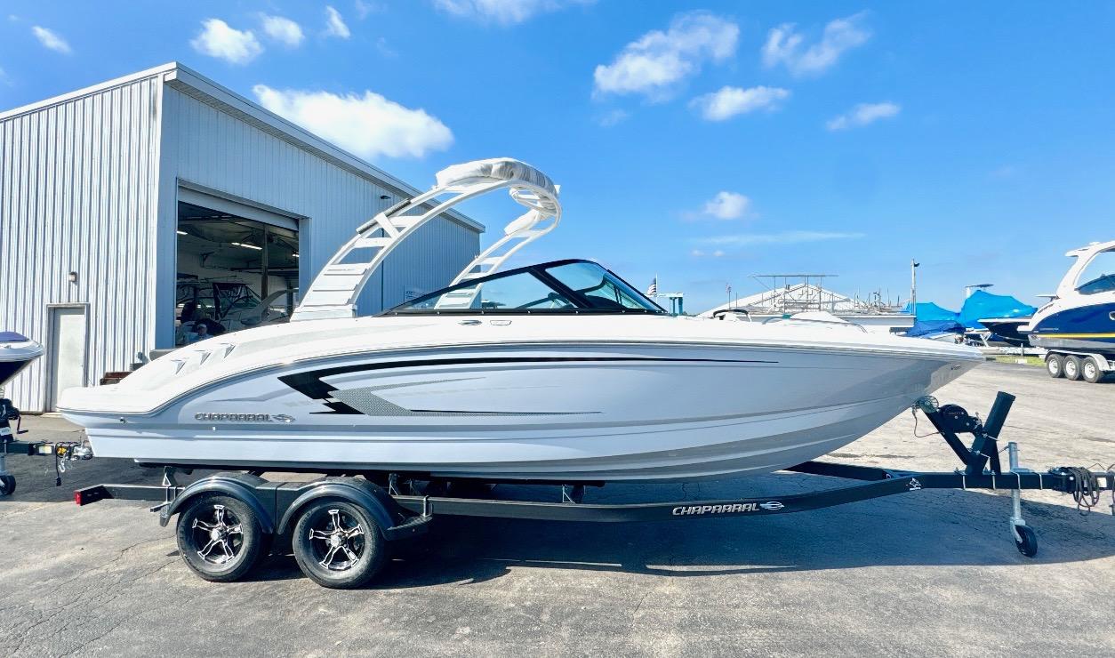 2025 Chaparral 23 SSi