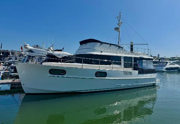 2015 Beneteau Swift Trawler 44