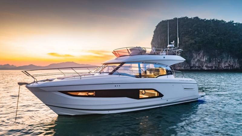 Prestige 420 F-Line