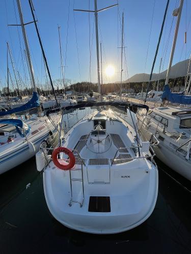 2002 Beneteau Oceanis Clipper 331