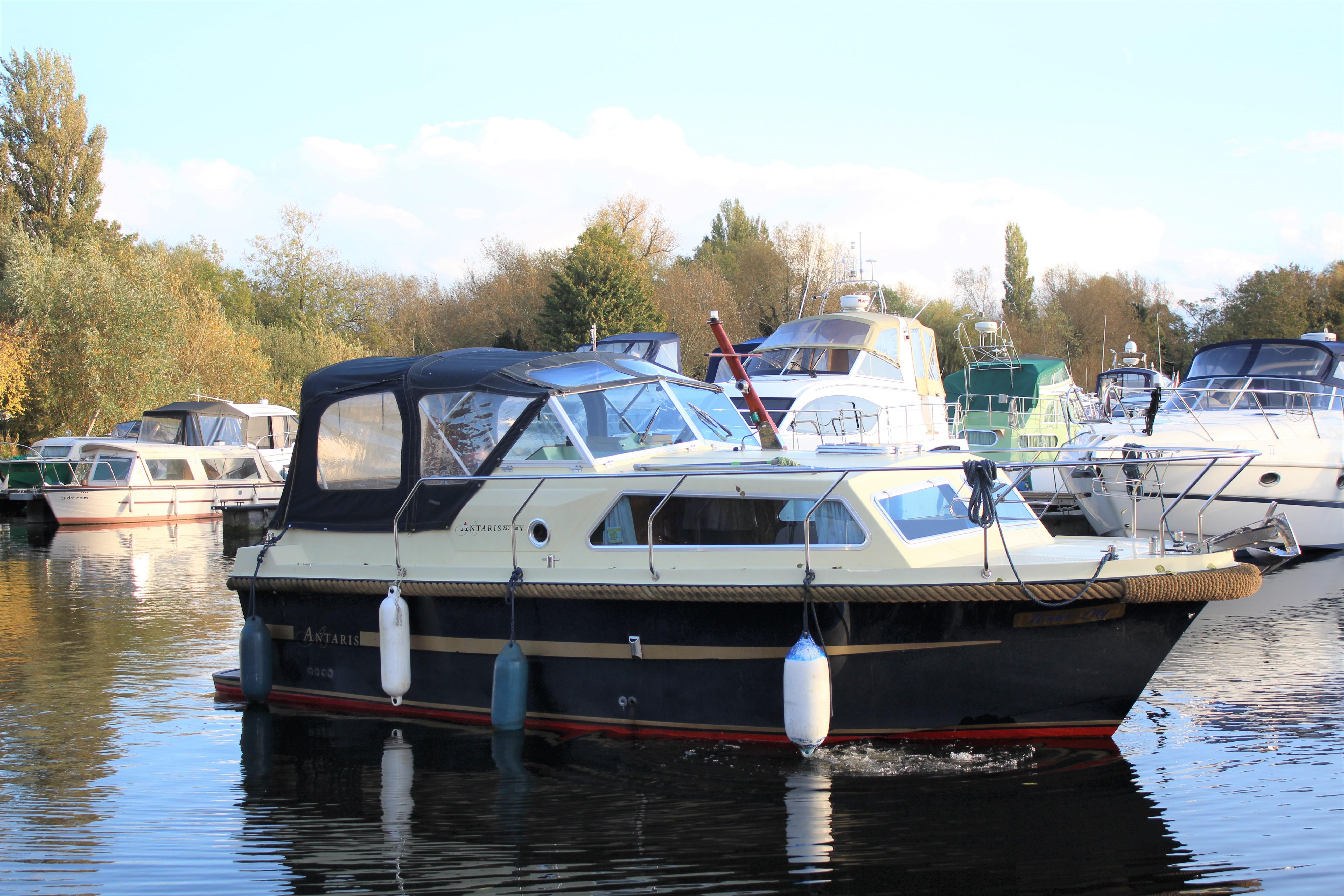 2006 Antaris 720 Family, Windsor and Maidenhead Berkshire - boats.com