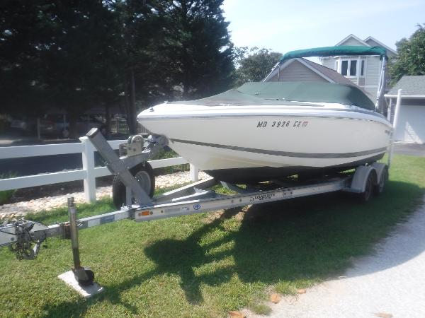 Cobalt 206 Port Bow with Cockpit Cover