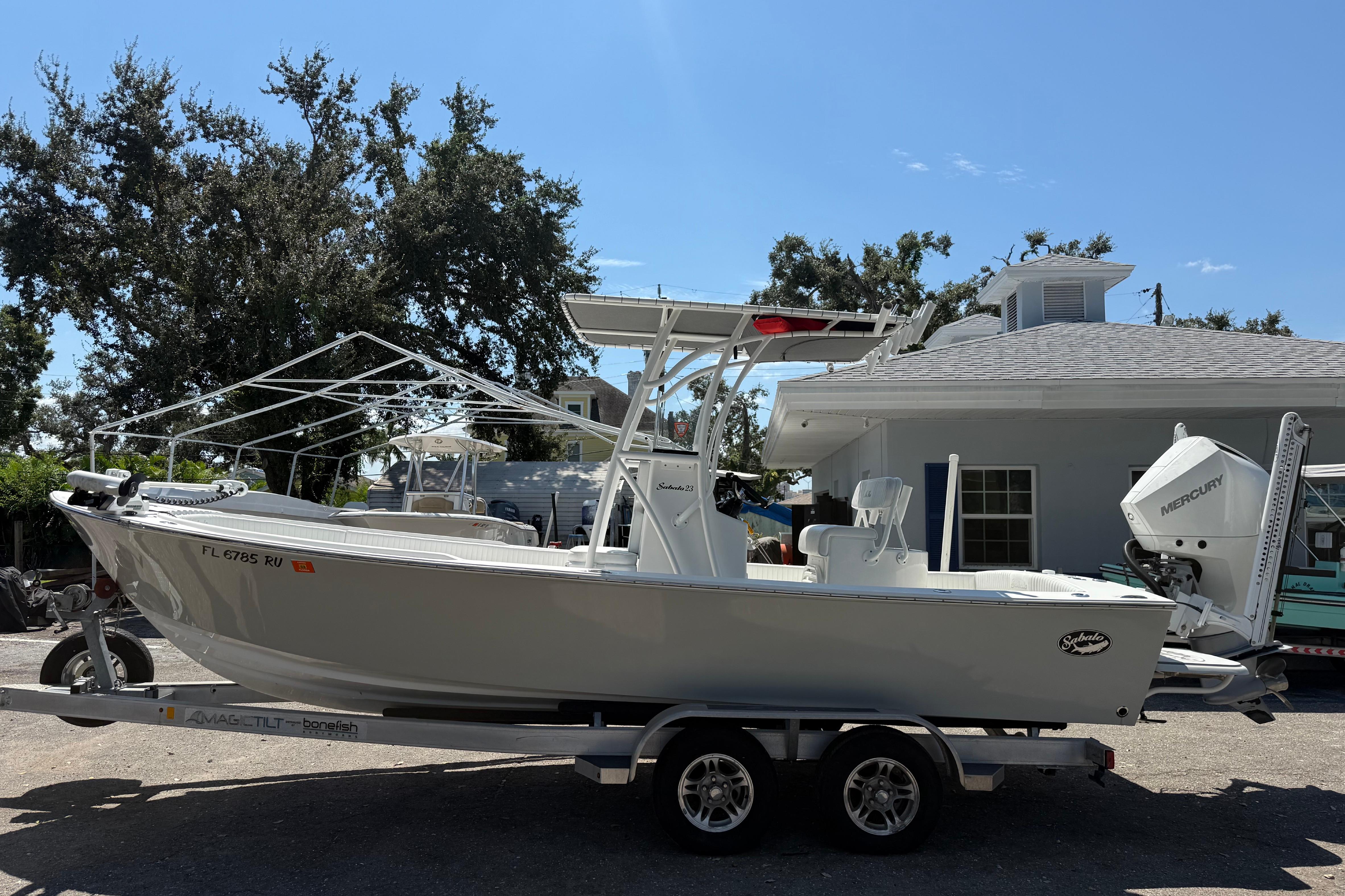 2019 Sabalo 23'