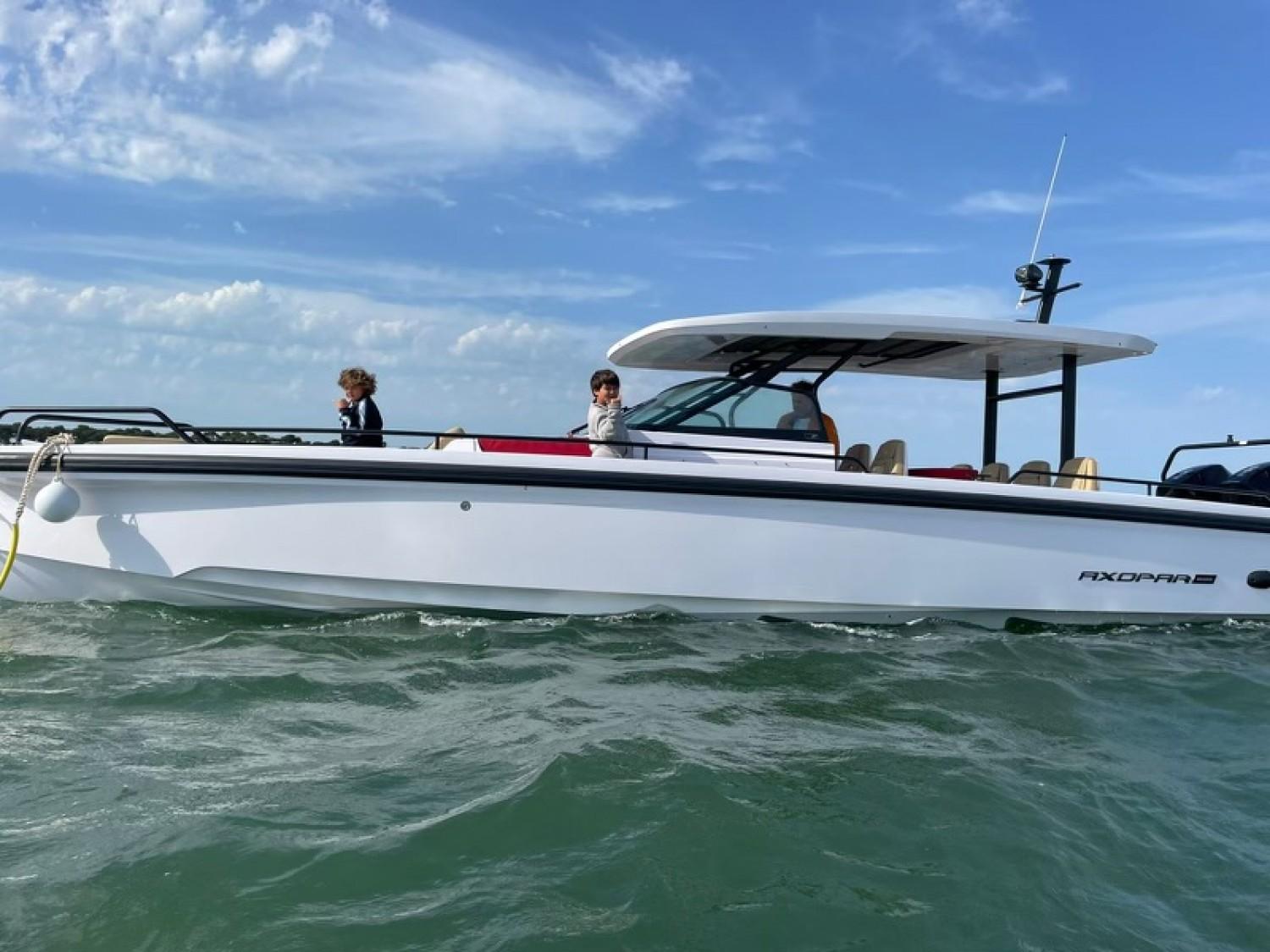 Axopar 37 Sun Top