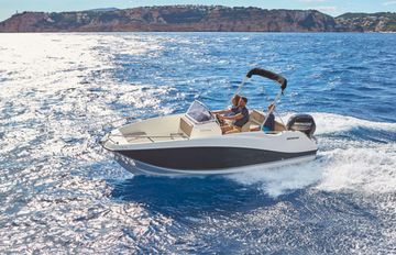 2022 Quicksilver Activ 555 Open