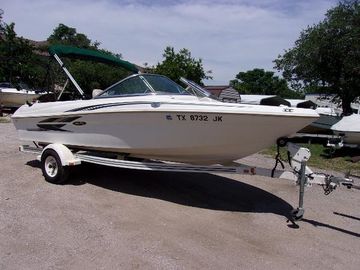 2000 Sea Ray 180 Bow Rider