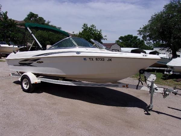 2000 Sea Ray 180 Bow Rider