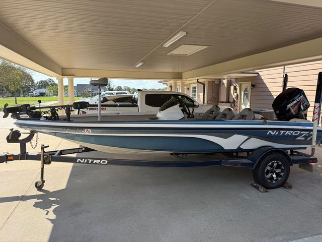 2008 Nitro Z-7