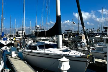 1989 Hunter Vision 32