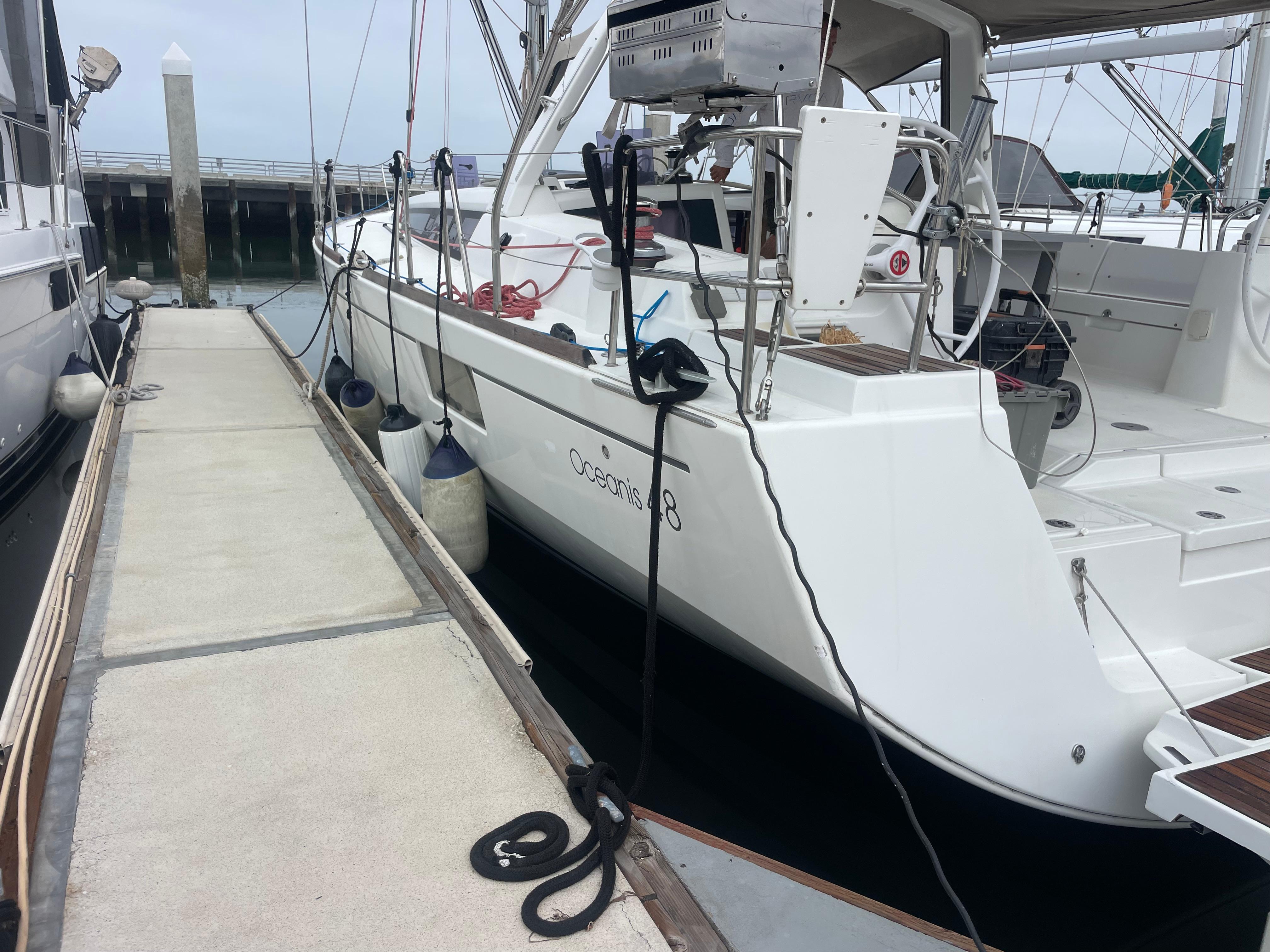 2018 Beneteau Oceanis 48