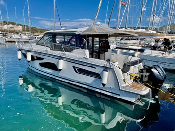 2019 Jeanneau Merry Fisher 1095