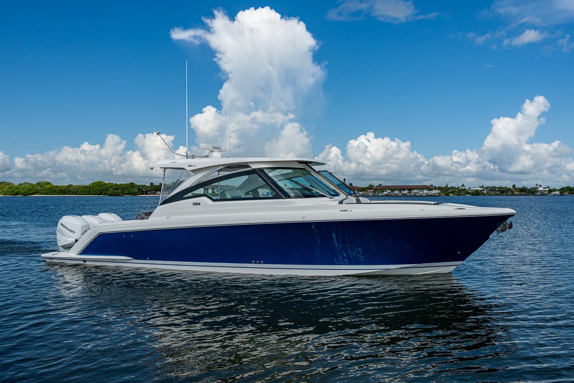 2021 Tiara Yachts 38 LX