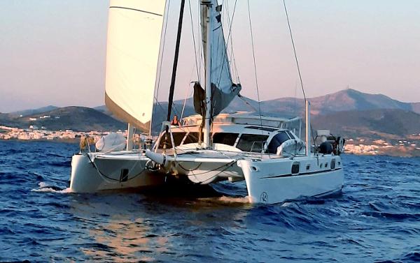 2001 Catana 582