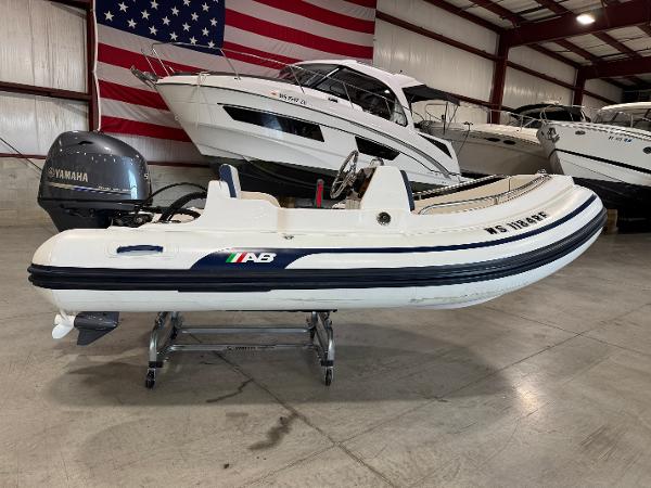 2018 AB Inflatables Nautilus 12 DLX