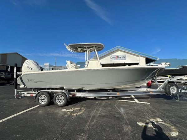 Pathfinder 2700 Open 2024 Pathfinder 2700 Open boat on trailer at Dyer Marine dealership.